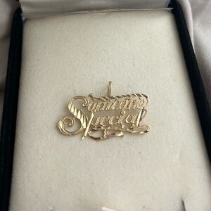 Kay Jewelers Gold Script Pendant